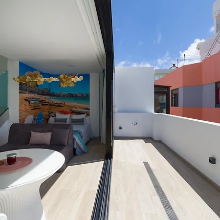 Petit Penthouse Canteras דירה