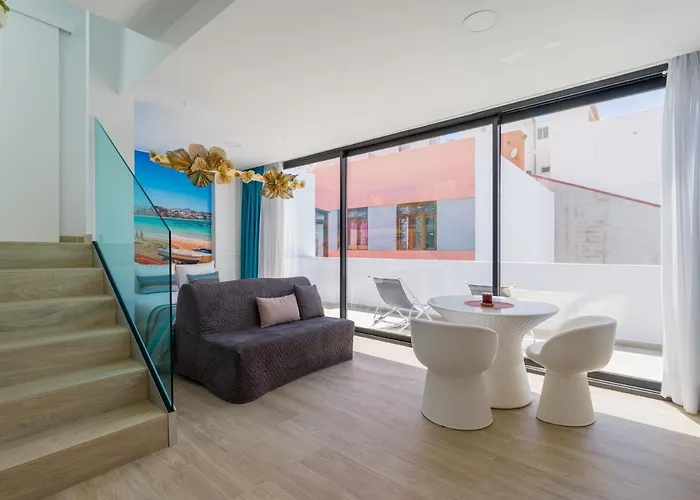 Petit Penthouse Canteras