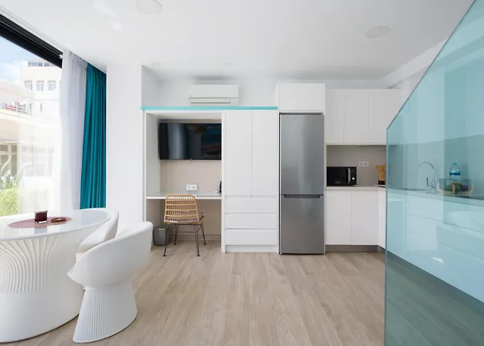 アパート Petit Penthouse Canteras *