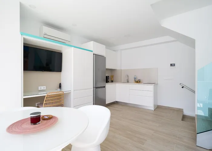 アパート Petit Penthouse Canteras *