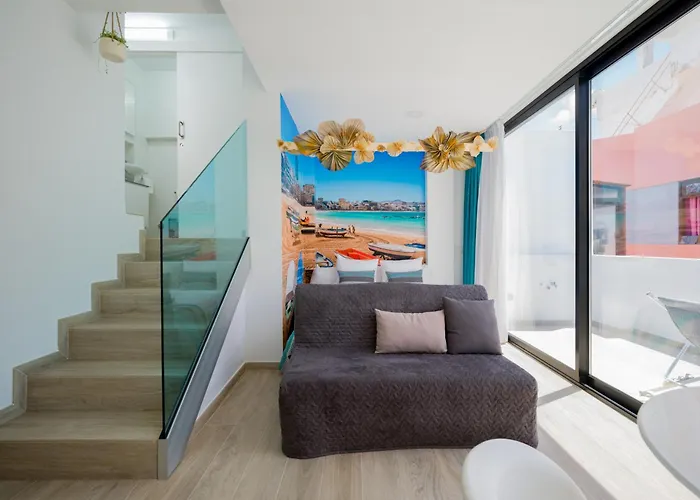 Petit Penthouse Canteras アパート